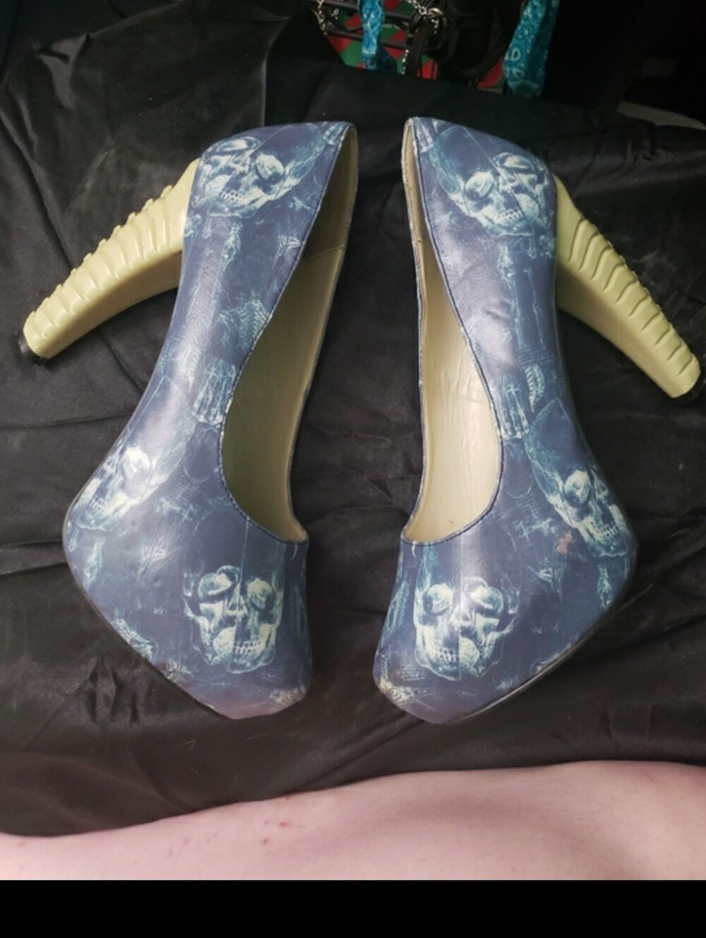 Too Fast Blue Skull Spine Heel Print Women's Pumps Size 10 No Box